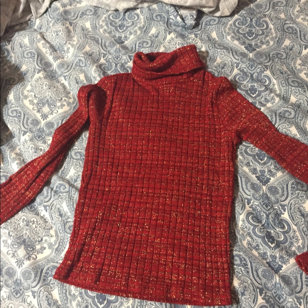 Vintage red long sleeve crop top Size S